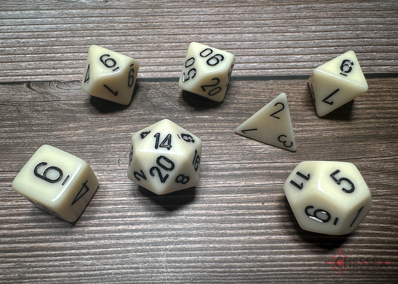 Chessex D7-Die Set Opaque Polyhedral Ivory/black 7-Die Set - CHX 25400
